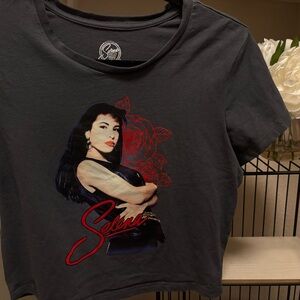 Selena music Graphic Women's crop T-Shirt xl